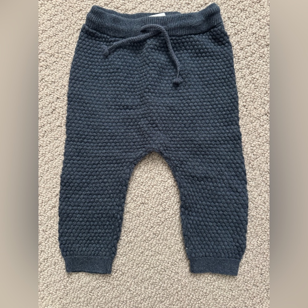 H&M Popcorn Knit Navy Blue Pants size 6 Months